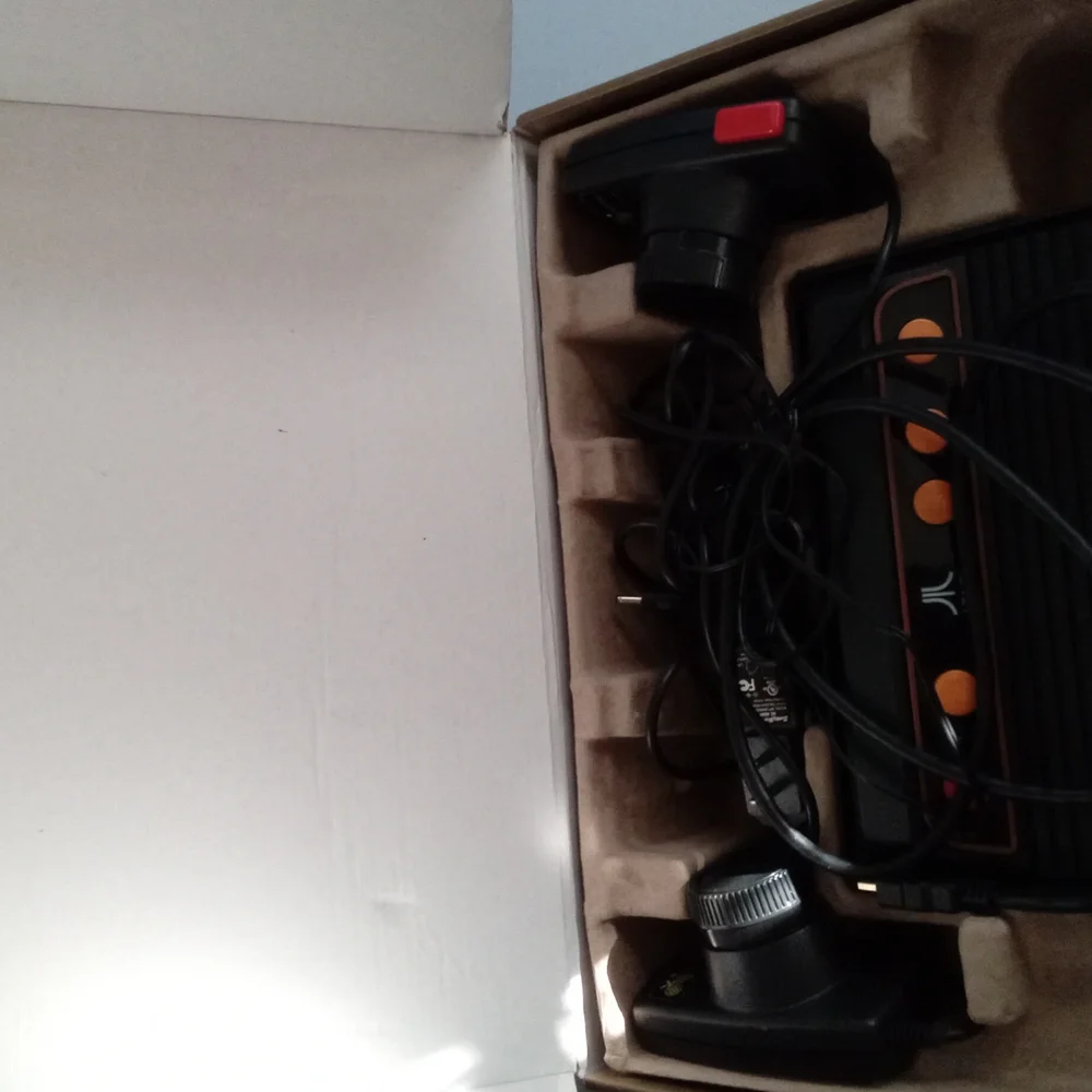 Atari‎ Flashback 8 Gold Deluxe HD Game Console 120 Games Missing 2 Joysticks
